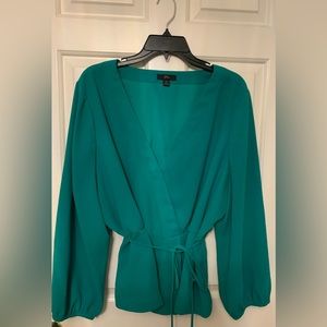 Beautiful Plus Size JCrew wrap top in size 24! Flattering on every figure!